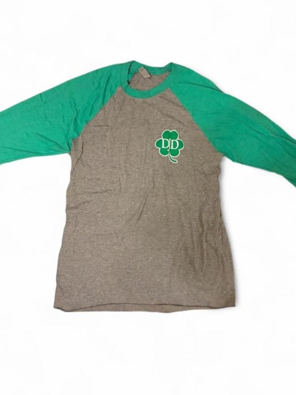 Green & Gray Baseball Tee 3/4 Length Sleeves w Shamrock Size Medium